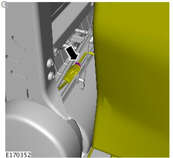 Rear center safety belt retractor (G1808246) - Removal