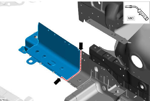 Rear end sheet metal repairs rear side member section (G1770933) - Installation