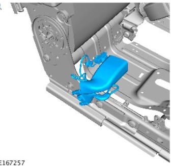 Rear center safety belt buckle (G1780795) removal and installation