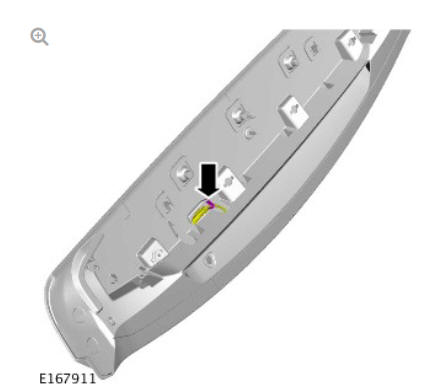 High Mounted Stoplamp (G1785271) Removal and Installation
